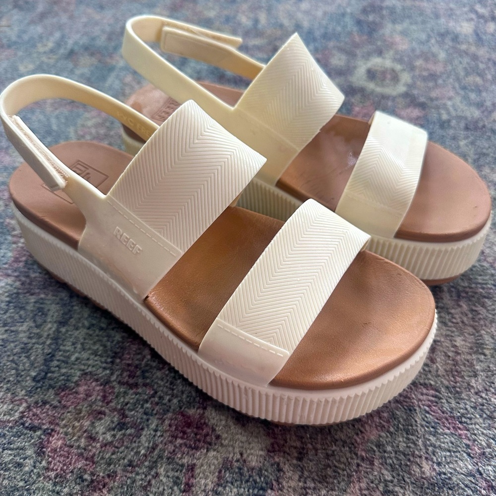 Reef rubber platform sandals
